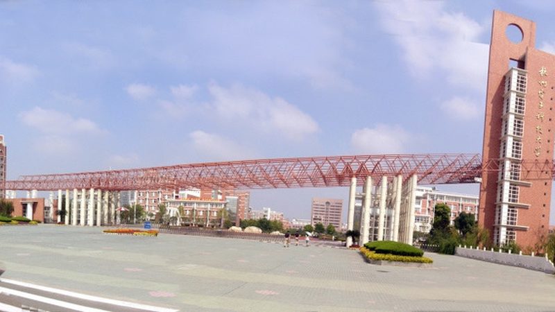 线路板样品制作流程揭秘：从设计到成品的蜕变